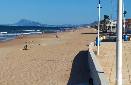 Adosado a 300m de la playa VT-49863-V - Foto 34