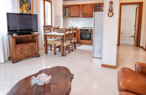 C012 - Camerano, bilocale con doppi servizi e giardino panoramico - Foto 11