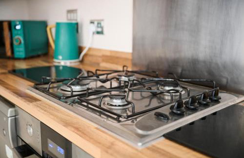 Cherish Stays spacious & amazing 3 Bed House in Hayes & Heathrow - Foto 17