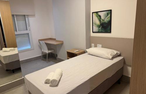 Aptos em Prédio com Piscina e Academia - GRL - Foto 16