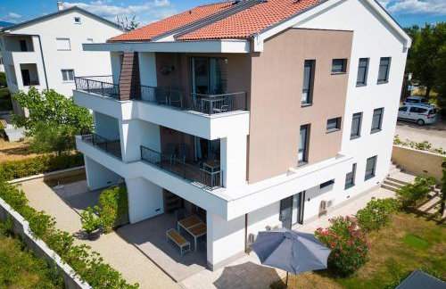 Vila Primorka Apartmani Oleander - Foto 1