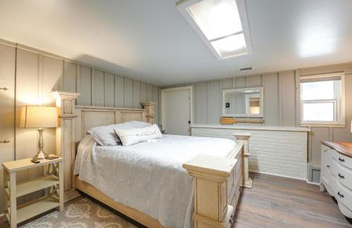 Cozy Table Rock Lake Boathouse with Pool Access - Foto 19