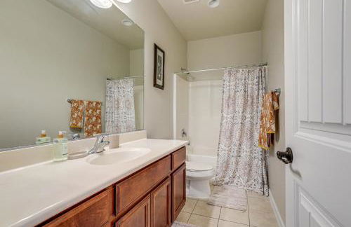 7 Mi to Dtwn Home with Fenced Yard in Roseville! - Foto 21