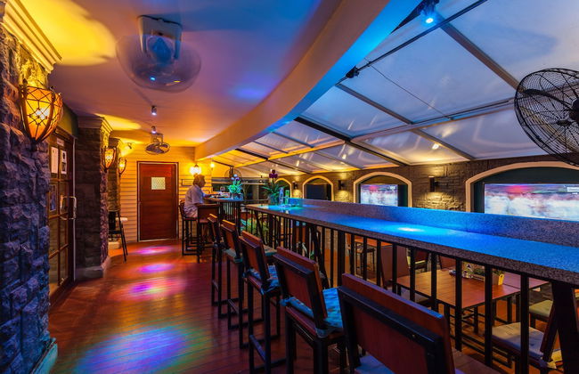 Tara Court Hotel - Photo 65