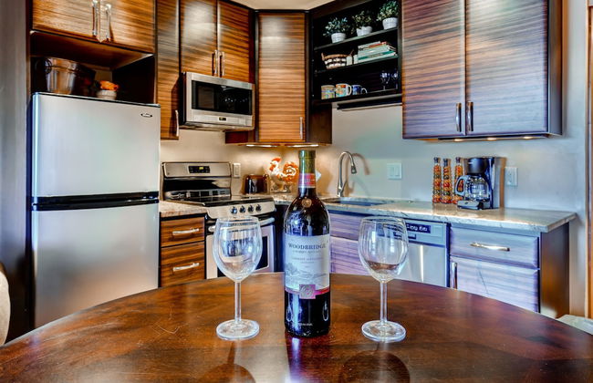 Cedars Lodge Condos by CRMR - Foto 12