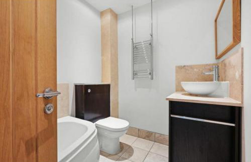 5 bed house with hot tub - Foto 51