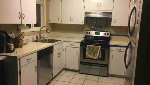 West Linn Relaxing Entire Home WiFi TV Yard BBQ Eateries - Foto 5