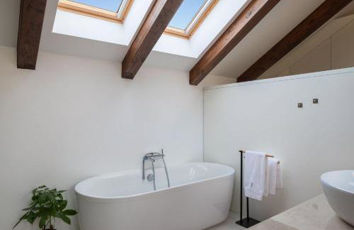 Luxury Villa Silence with Heated Pool - Photo 13