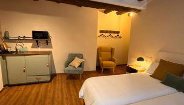 APARTAMENTOS VILLA DE GOYA - Photo 3