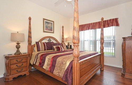 Beautiful 5 Bedroom Home With Large South-facing Pool - Foto 30