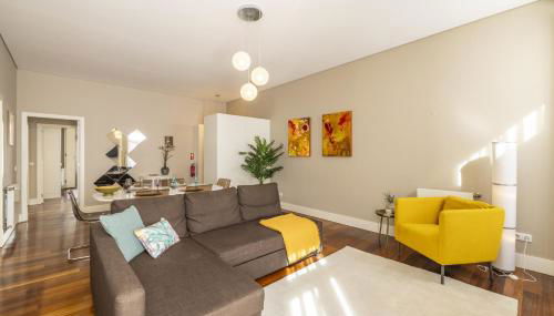 Cardosas Square Living - Photo 5