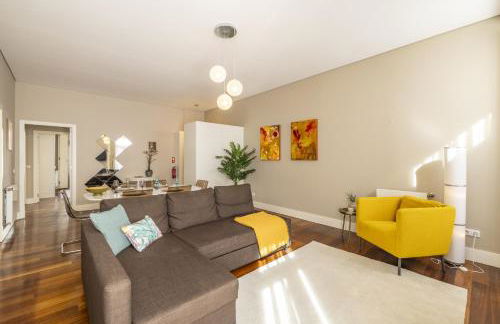 Cardosas Square Living - Photo 5