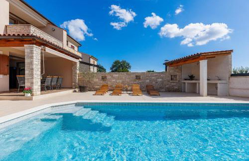 Villa Solis - new private pool villa, 4 bedrooms, near Pula & beaches - Foto 14