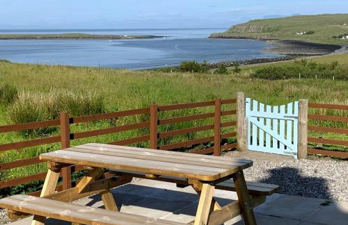 Driftwood Cottage - Photo 31