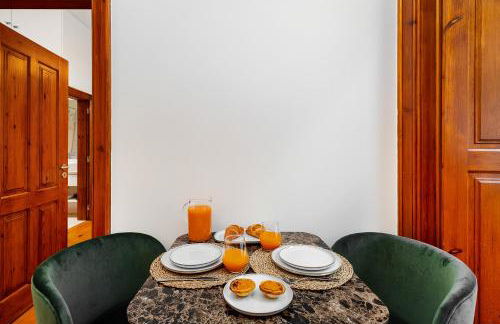 WHome Modern Comfort in Old Lisbon - Photo 13