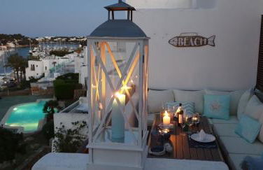 APARTMENT MARINA CALADOR HARBOURVIEW AIR CONDITION POOL GARDEN TERRASSE PORTO CARI spectacular location - Foto 3