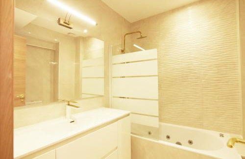 Paradise Luxurious apartment, 3 double rooms for 6 guests, 4 beds, terrace, jacuzzi, free parking, new - Foto 69