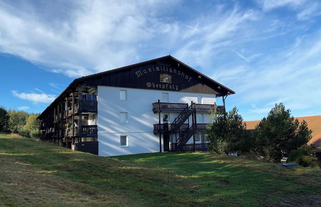 Cozy ans Spacious Apartment With Scenic Views - Photo 12