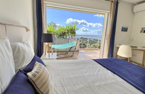 VILLA CARAMONTINU SERENA à Pinarello, proche plage, vue mer, piscine chauffée - Foto 3