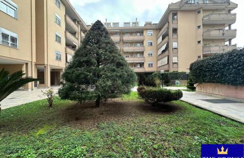 The Crown Caserta - Foto 2