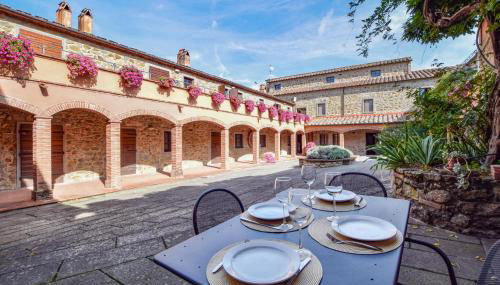 Beautiful Apartment In Cortona With Swimming Pool - Foto 4