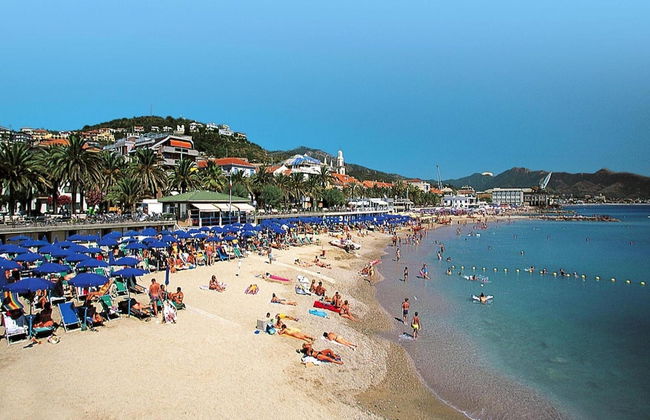 Apartment in Pietra Ligure With Garage - Foto 17