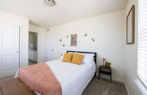 The Stylish Stay Is A Brand New Construction - Foto 13