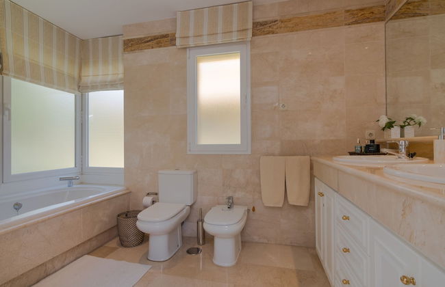 Super Front Line Location Apartment - Heated Pool - Foto 18