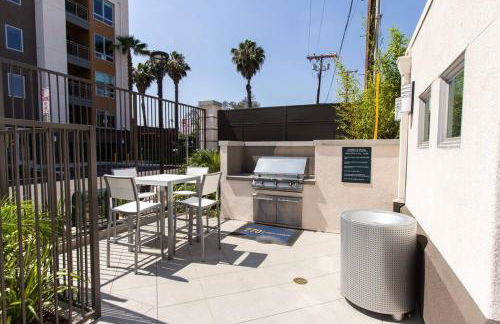 3 Miles to Disney Heated Pool CnvntnCtr Jacuzzi - Photo 16