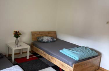 Gepflegtes Einfamilien Haus - Foto 7