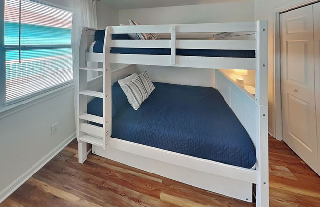 Sea La Vie Surfside - Photo 4