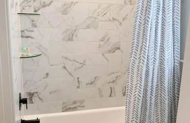 City View- near Downtown, Capital, NC State - Foto 39