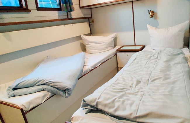 Boats & Yachts at Malchin Harbor by Kuhnle‑Tours - Foto 33