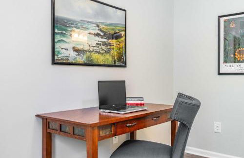 Charming 5bd - BBQ - Deck- 4mins Duke University - Photo 38