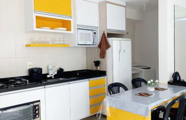 Apto Completo e Confortável Famílias e Trabalho - Foto 2