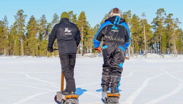 Tour en patinete de nieve por Ivalo - Foto 2, Disfrutando del tour en patinete de nieve