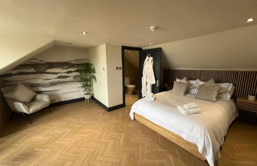 Flora in ApartNest Auchterarder - Photo 3