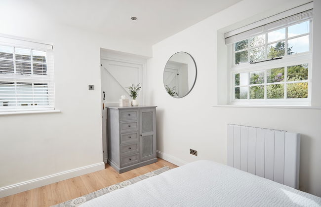 Lovely Quiet Cottage in Kemerton! - Photo 2