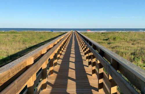 Tranquil Retreat with Gulf Views, 2 Min to Beach - Foto 18