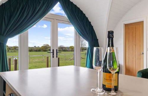 Nestledstays - The Barn House With Hot Tub - Foto 15