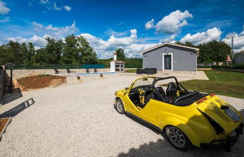 Awesome Home In Malisi With Kitchen - Photo 9