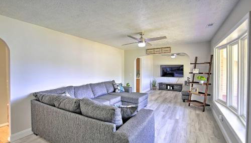 Bluefield Retreat with Pool Table Near Parks! - Foto 3