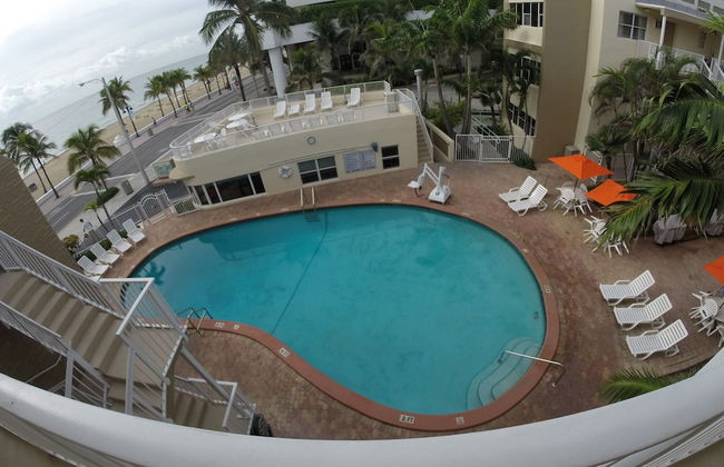 Silver Seas Beach Resort - Foto 24