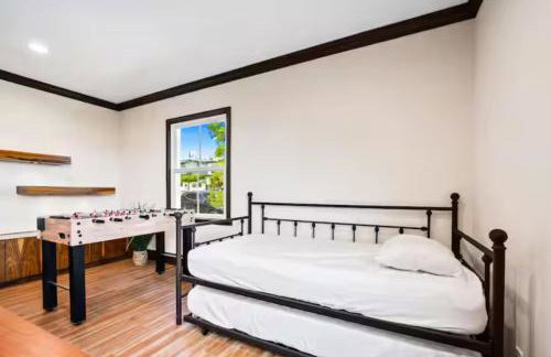 Beverly Hills 6BR Haven w Pool Hot Tub - Foto 57