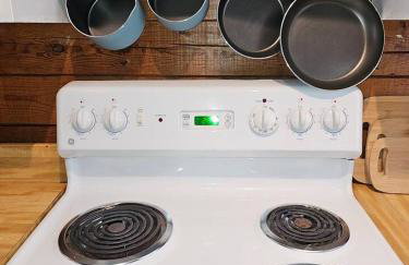 Spring Couples Getaway Hot Tub plus 500Mbps - Foto 17