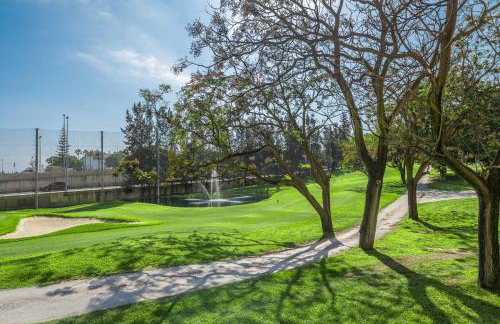 Fantastico Atico duplex en primera linea de golf - Foto 29