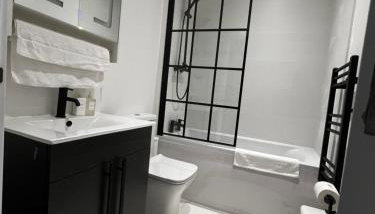 Rochester Lux Stay Townhouse 2 - Foto 3
