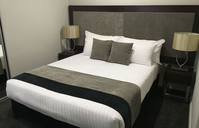 Attika Hotel - Photo 11