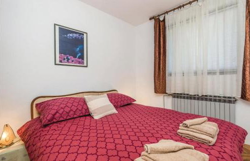 4 Bedroom Stunning Home In Plaski - Foto 41