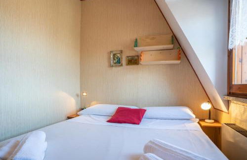 Maggio - appartamento con piscina - Foto 14